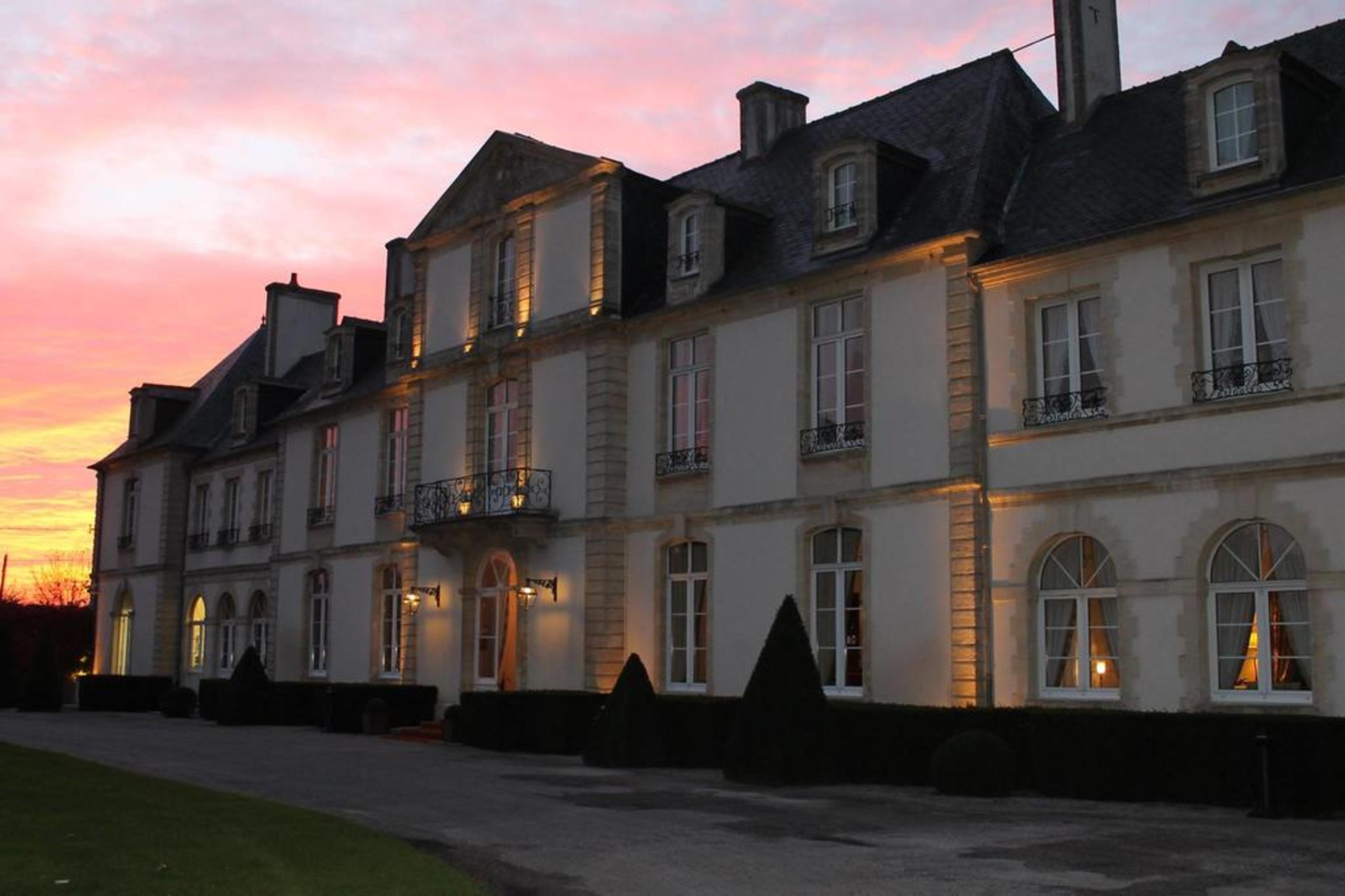 Grand Hotel "Chateau De Sully" - Piscine & Spa -Teritoria Sully  Exteriör bild