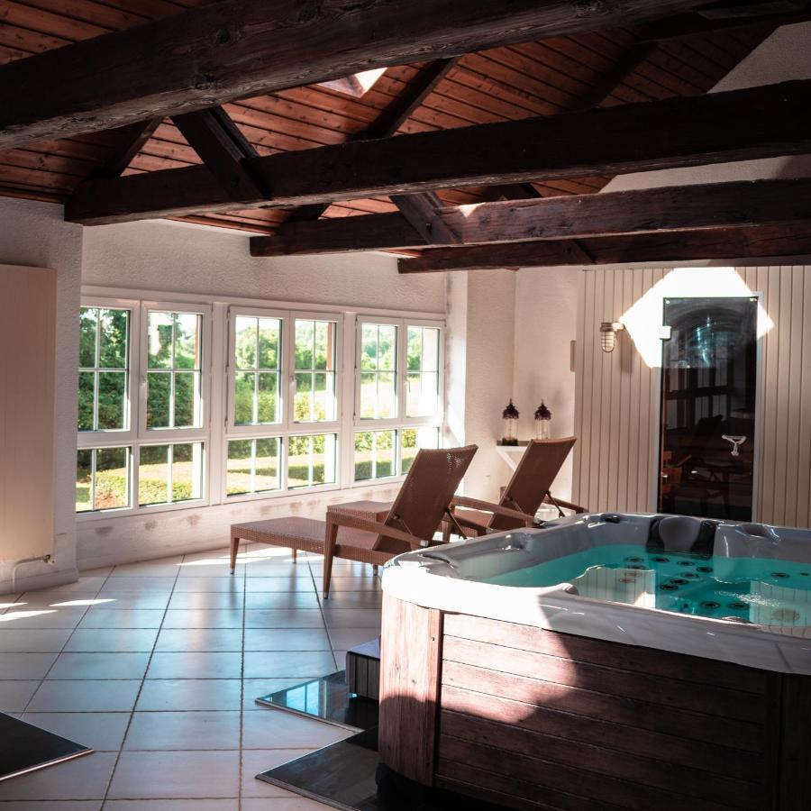 Grand Hotel "Chateau De Sully" - Piscine & Spa -Teritoria Sully  Exteriör bild