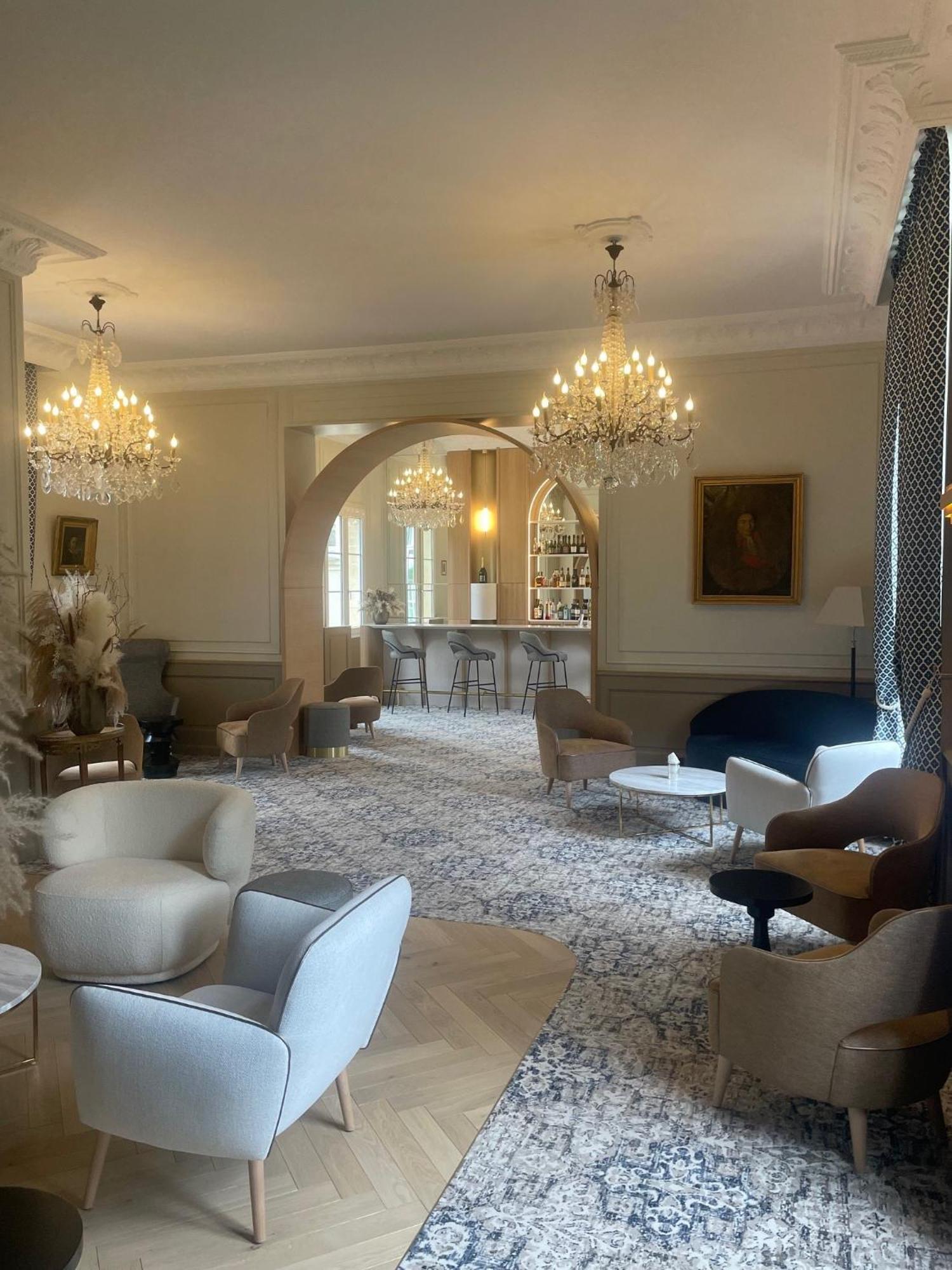 Grand Hotel "Chateau De Sully" - Piscine & Spa -Teritoria Sully  Exteriör bild